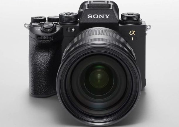 索尼宣布了有史以来最先进的无反光镜相机