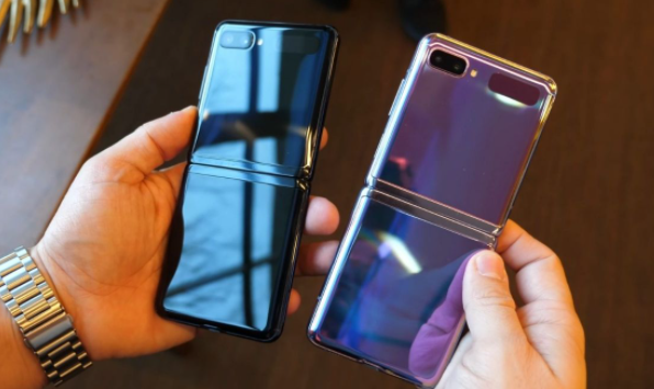 三星将于2021年推出三款可折叠手机