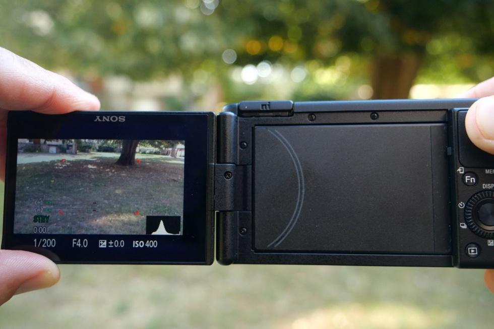 索尼ZV-1评测：功能强大的便携式摄像头相机